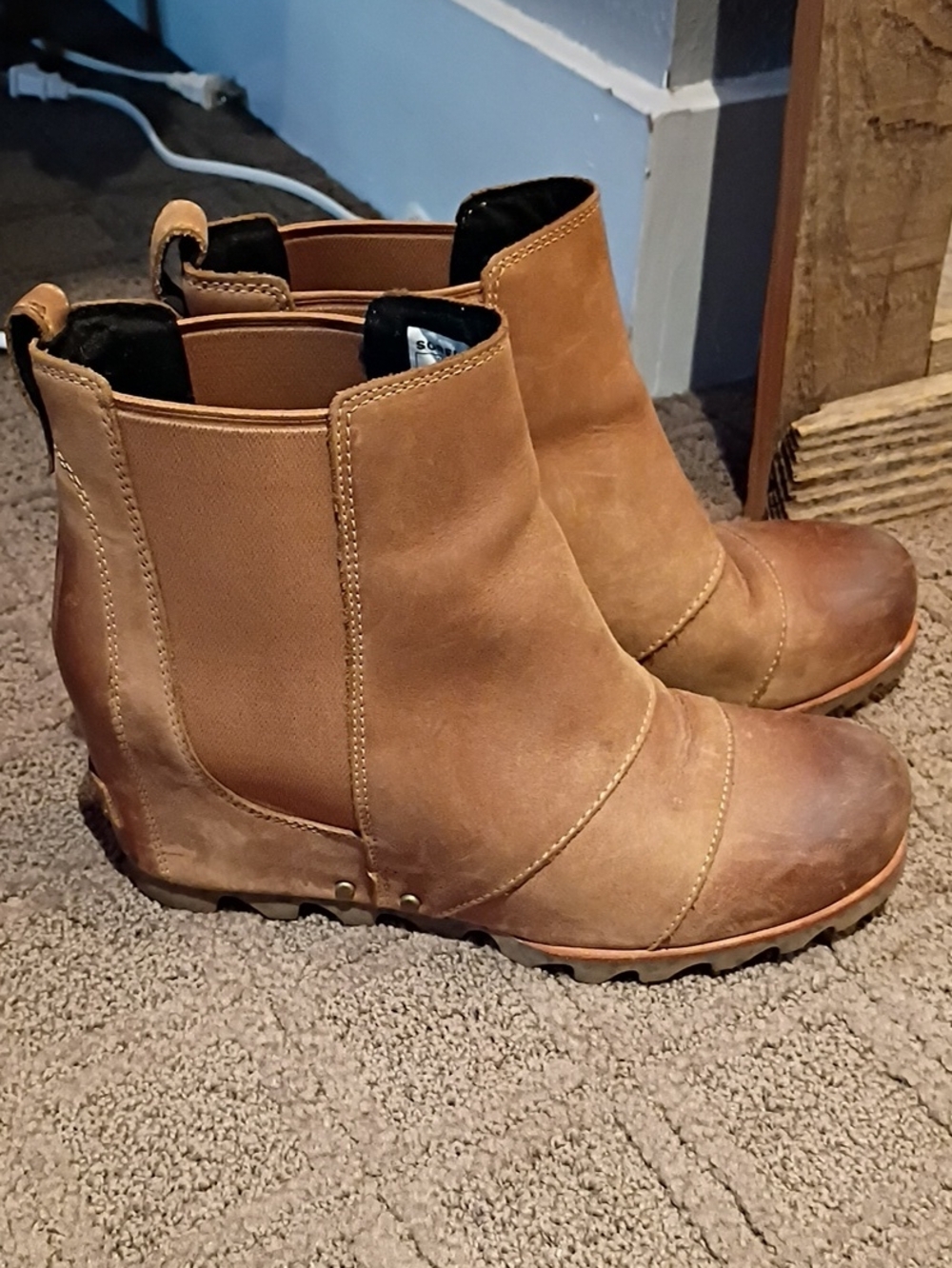 Sorel Women's Brown Leather Chelsea Ankle Boots